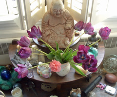 buddha with tulips